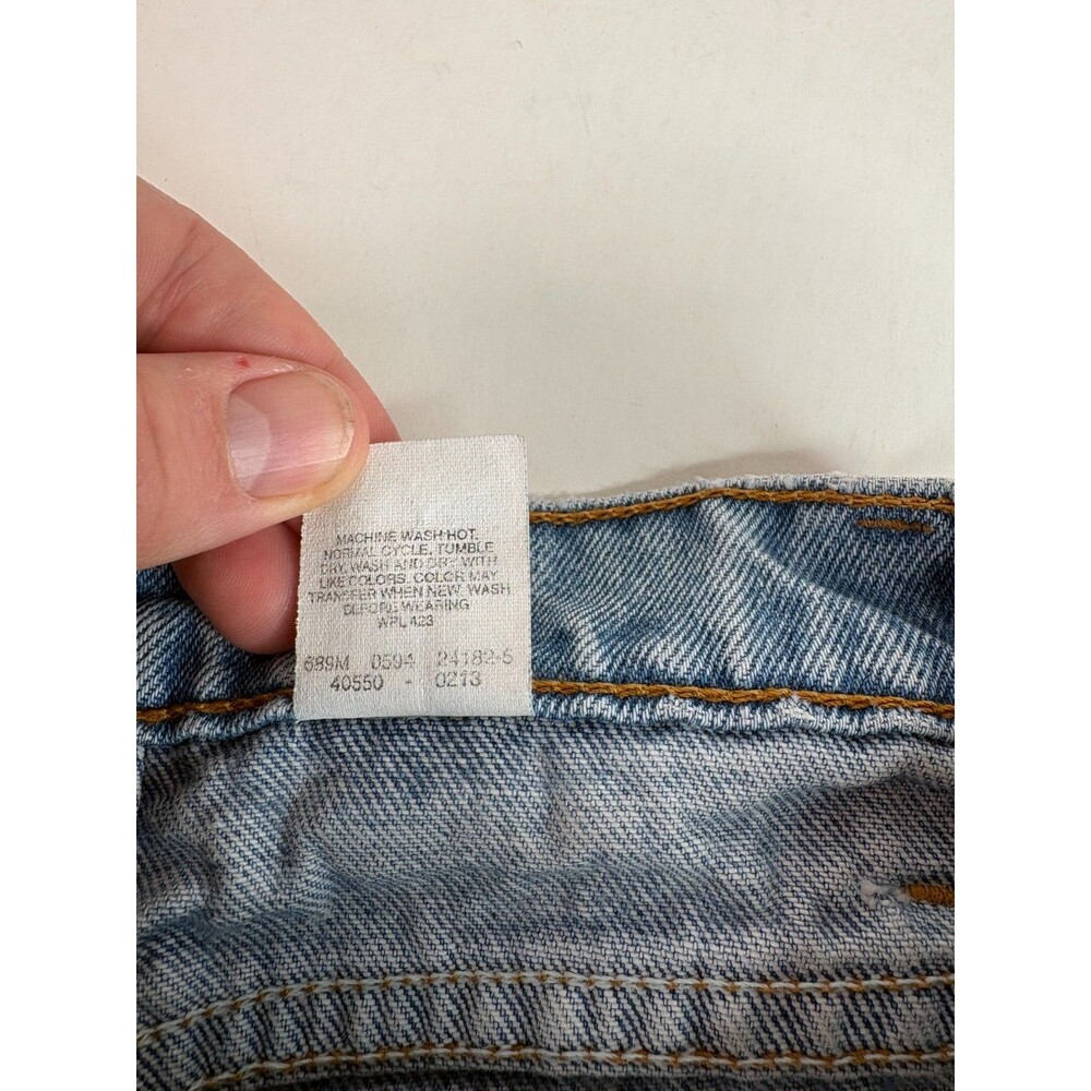 Vintage Levi's 550 Jeans 30X32 Orange Tab Relaxed Fit Tapered Leg USA Light Blue - Picture 4 of 10